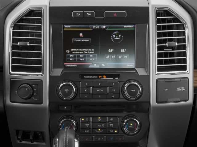 2017 Ford F-150 Lariat Pickup 4D 5 1/2 ft