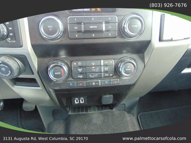 2020 Ford F-150 Lariat Pickup 4D 5 1/2 ft