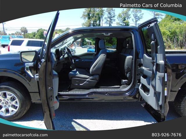 2023 Ford F-150 XLT Pickup 4D 6 1/2 ft