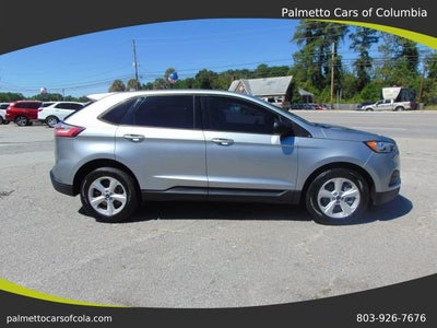 2022 Ford Edge SE