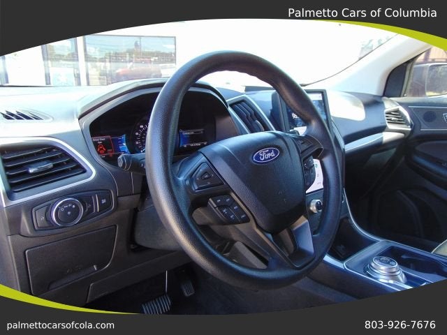 2022 Ford Edge SE