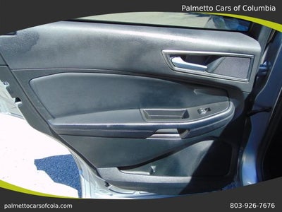 2022 Ford Edge SE