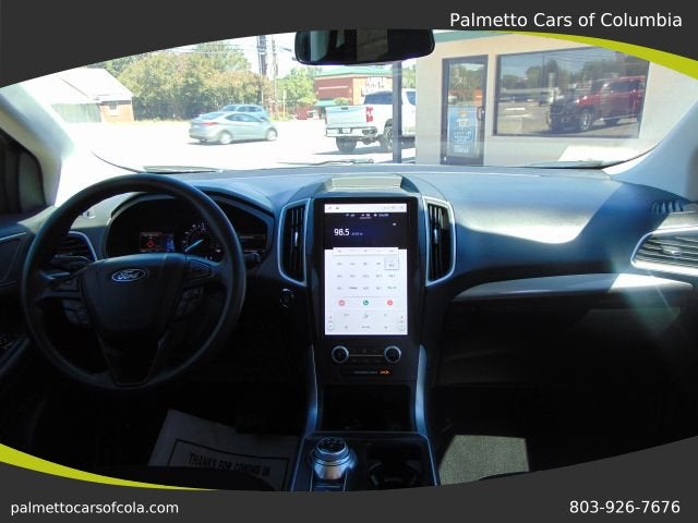 2022 Ford Edge SE