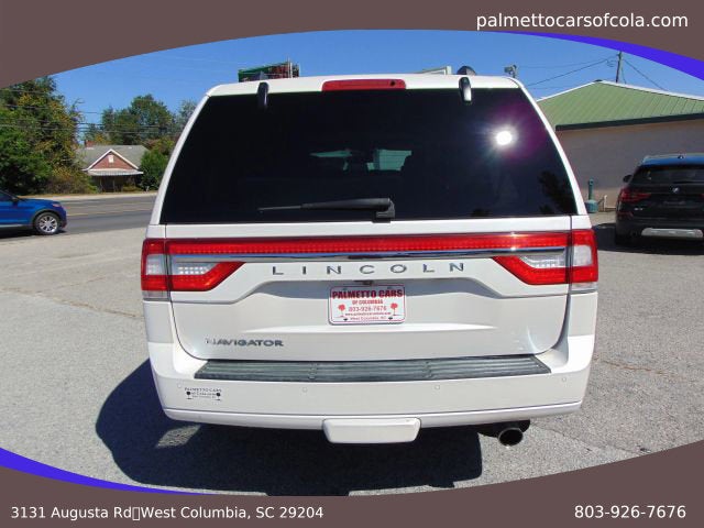 2017 Lincoln Navigator Select