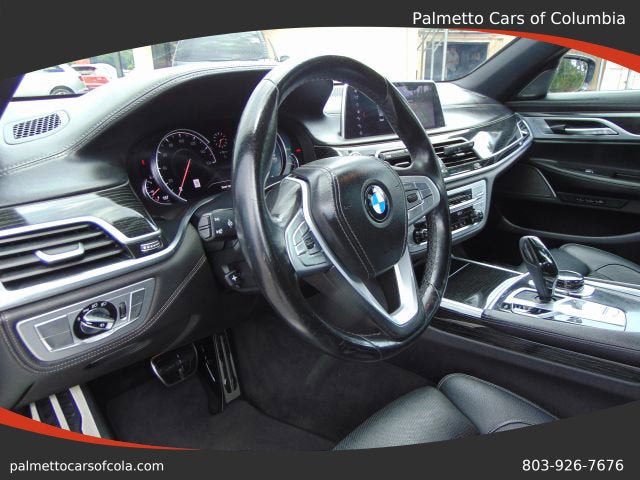 2019 BMW 7 Series 740i