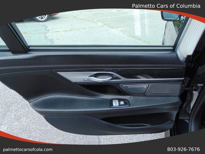 2019 BMW 7 Series 740i