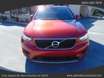 2022 Volvo XC40 Momentum